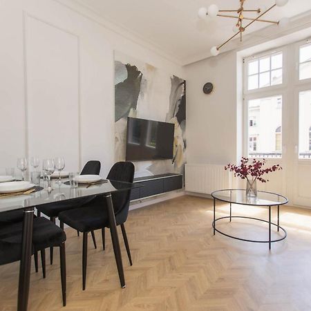 Ferienwohnung Apartament Old Town Premium Z Balkonem Kłodzko Exterior foto